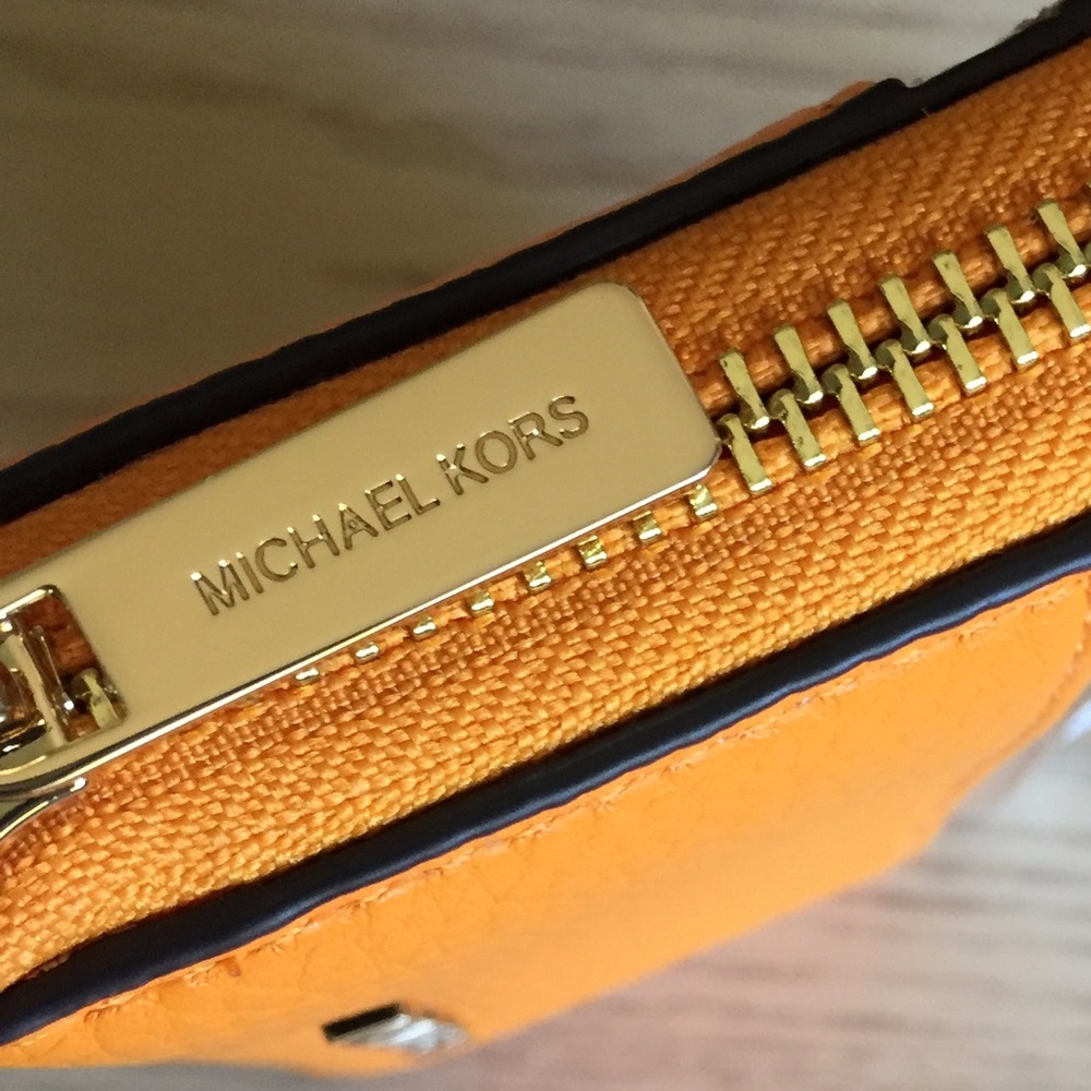 Michael Kors Pop Orange Multi Card Holder Case - Picture 3 of 8